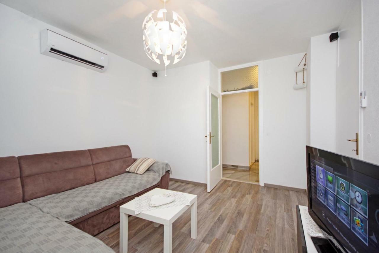 Ferienwohnung Nugal Makarska Exterior foto